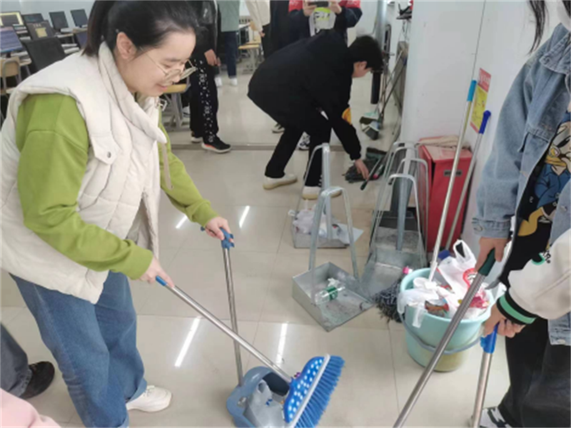 劳动最美丽，奋斗正青春——2026年世界杯工程管理系组织开展劳动教育实践活动